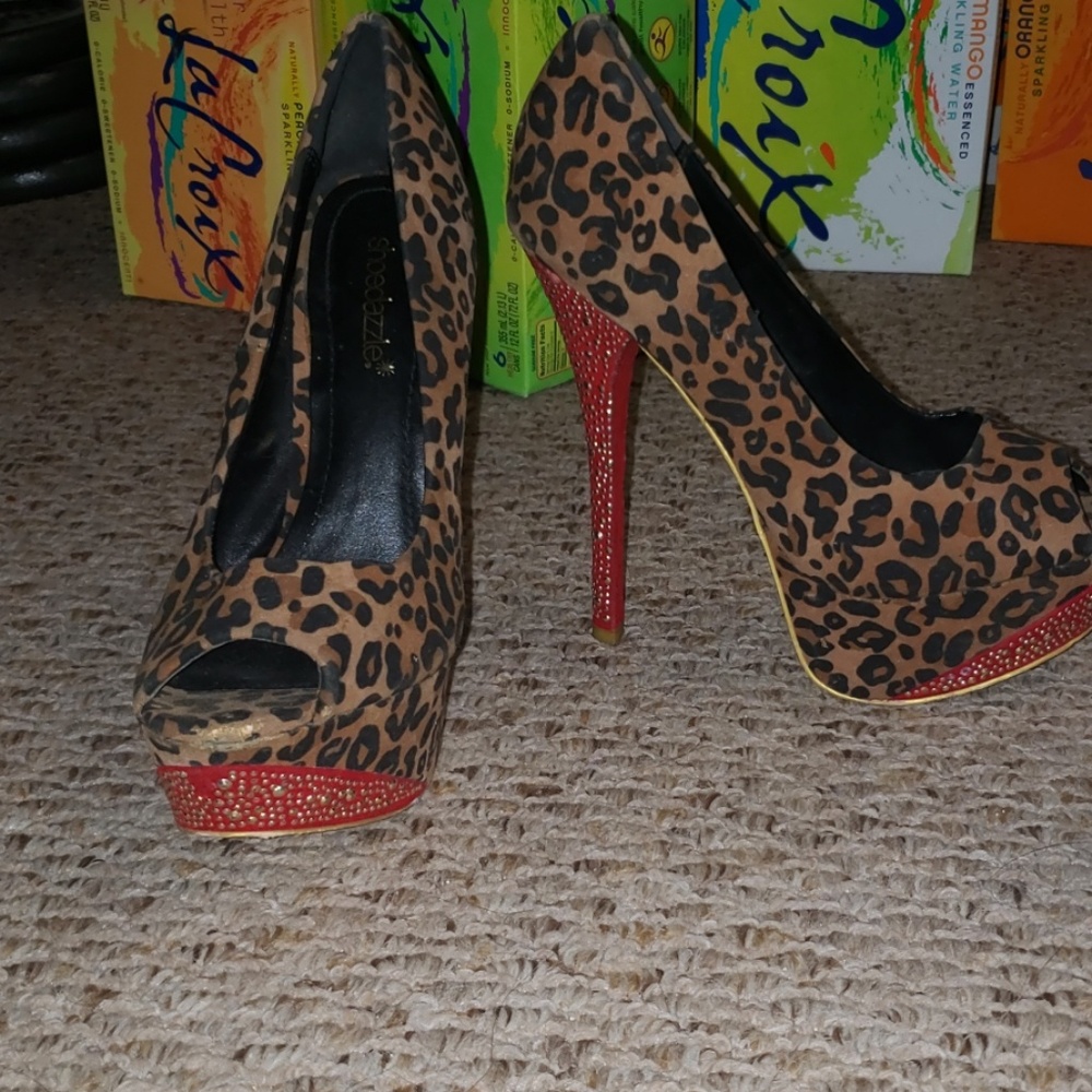 Leopard and red shoedazzle heels
